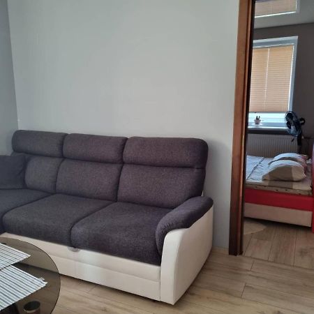 Pas Romana Zarasai Buitenkant foto